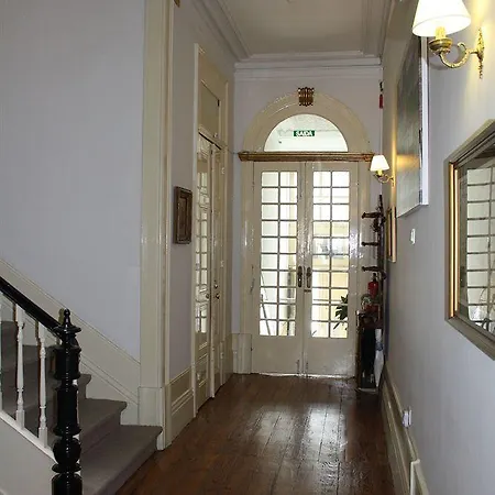 Hotel Alvares Cabral 3*